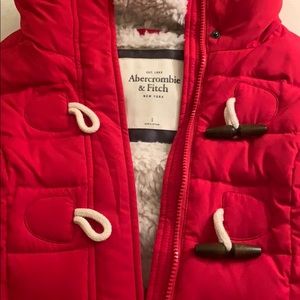 Abercrombie and Fitch Red Puffer Vest Small